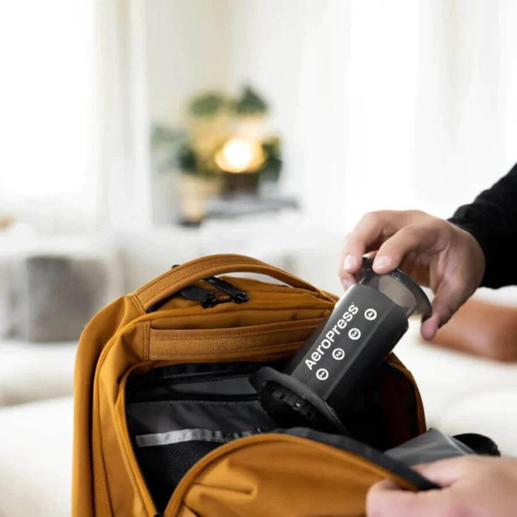 AeroPress Coffee & Espresso Maker - Image 4